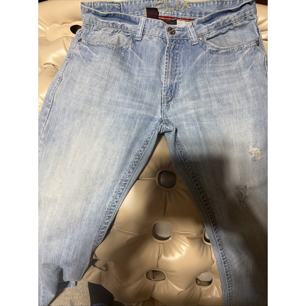 Helix Mens Jeans 36x34 Boot Cut Medium Wash whiskered Stylish Fray 5 Pocket